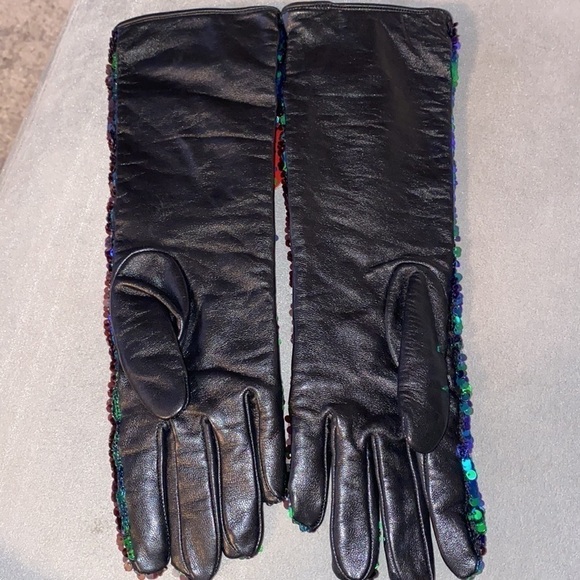 Gloves NWT B2 BALIZZA Fancy Mermaid Sequin Leather Gloves - Picture 4 of 13